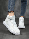 Stylish High-Top Athletic Shoes: A Fashionable and Comfortable Choice