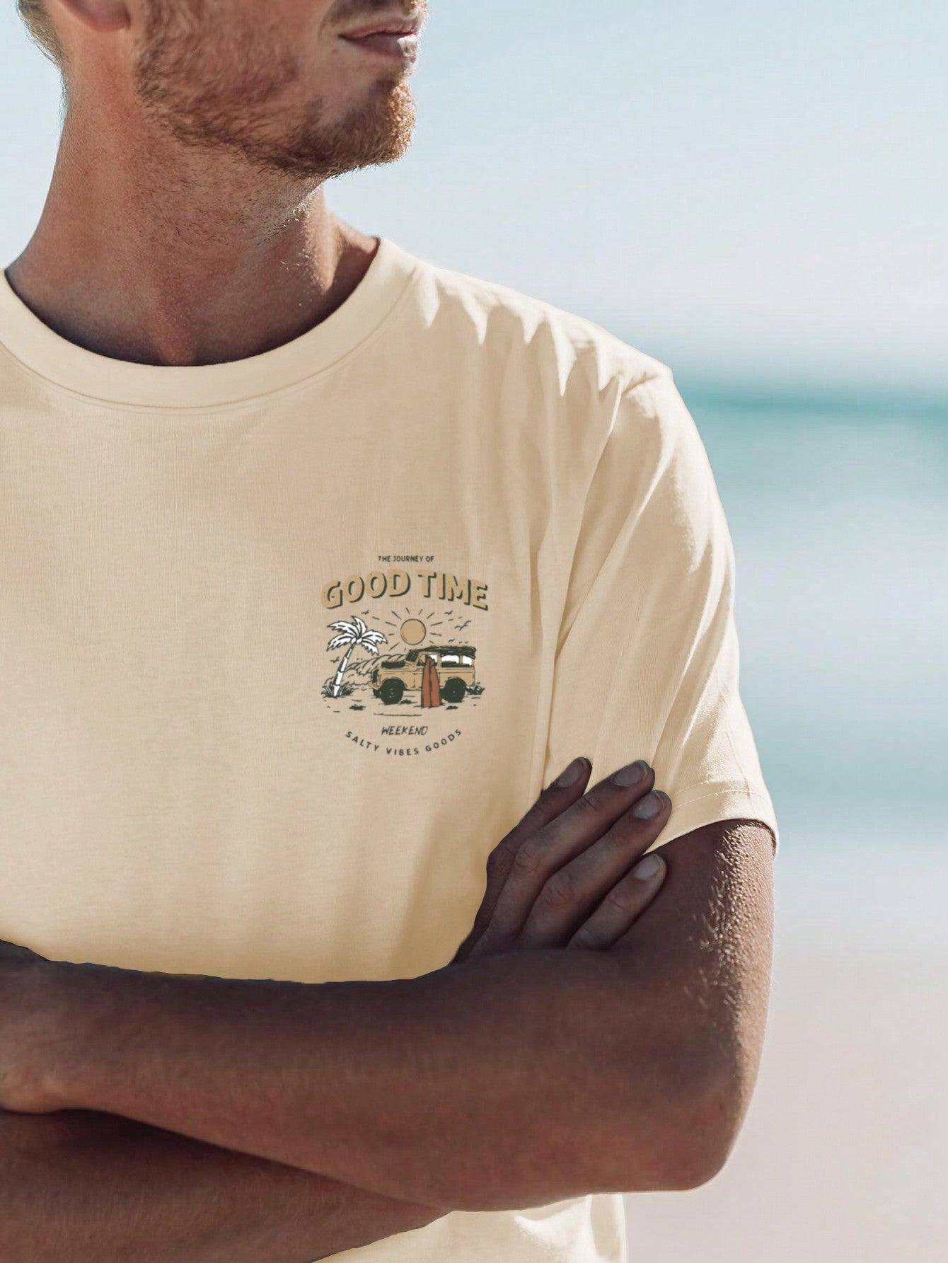 Men's Summer Vibes Palm Tree Printed T-Shirt: Stay Casual with Style