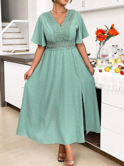 Mint Green Lace Splice Summer Dress: Cinched Waist for Holiday Style