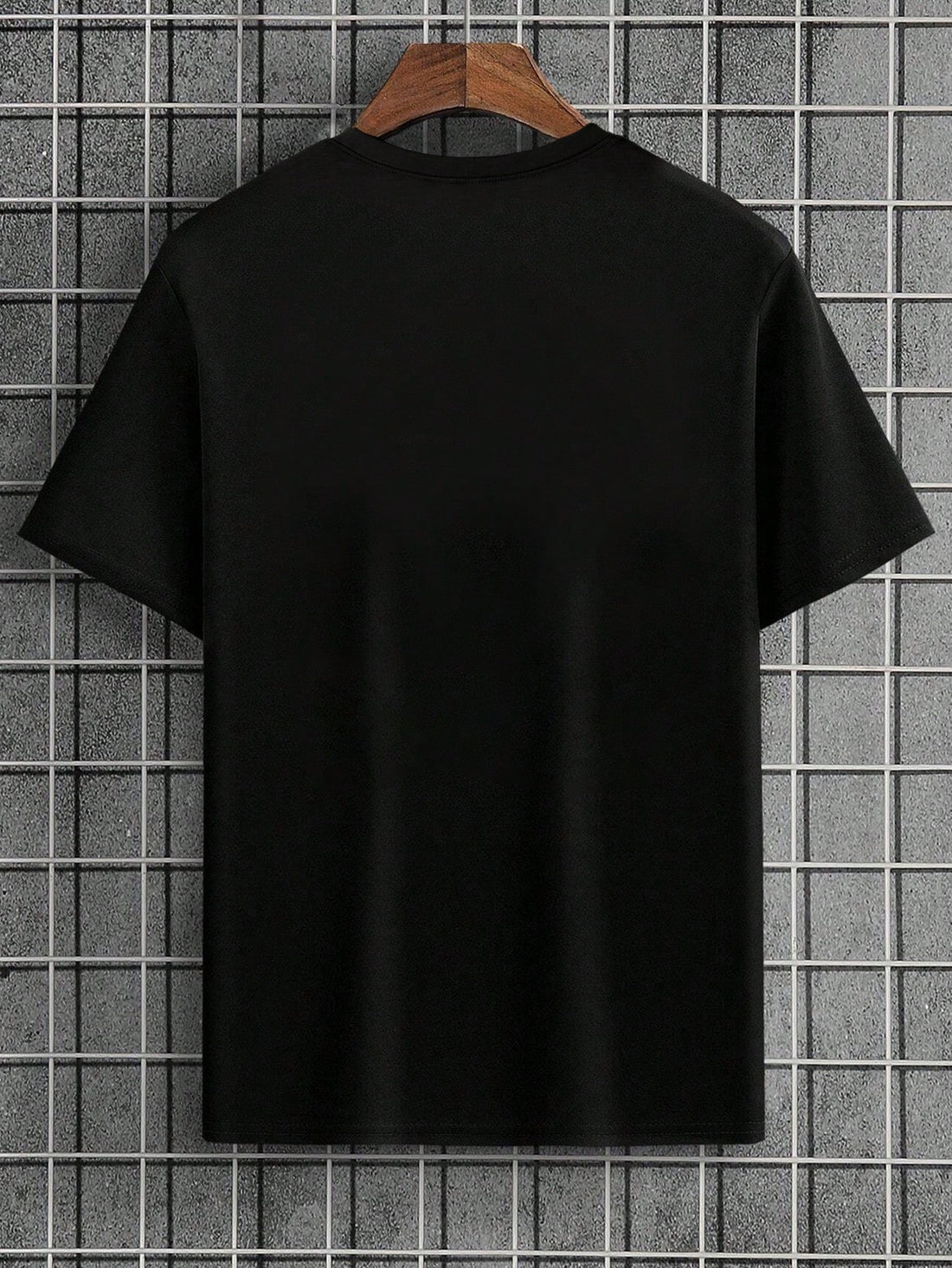 Introducing our Men's Casual Short Sleeve T-Shirt, featuring a classic style with a chic letter logo print. Stay comfortable and stylish all day with this must-have item. Made of high-quality materials for maximum durability. Upgrade your wardrobe with this fashion-forward piece.