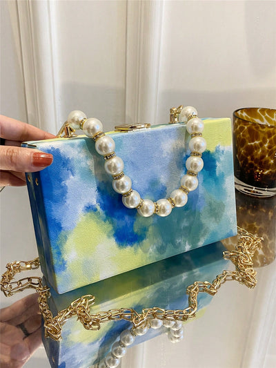 Blue Sky and Ocean Oil Painting Handbag: A Colorful Metal Chain Shoulder Bag for Everyday Use and Travel