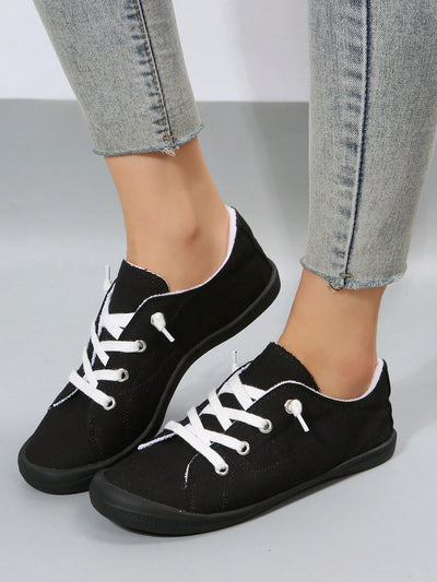 Step Out in Style: Women's Fashionable Lace-Up Sports Shoes