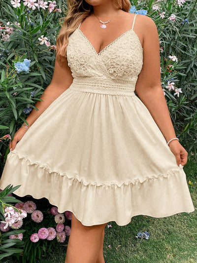 Plus Size Elegant Embroidered Spaghetti Strap Dress – Perfect for Your Dream Vacation