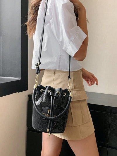 Shimmer and Shine: New Sequined Bucket Bag - A Must-Have Crossbody Handbag for Spring/Summer