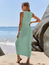 Vacation Chic: Women's Knitted Sweater Dress: A Playful Addition to Your Summer Wardrobe