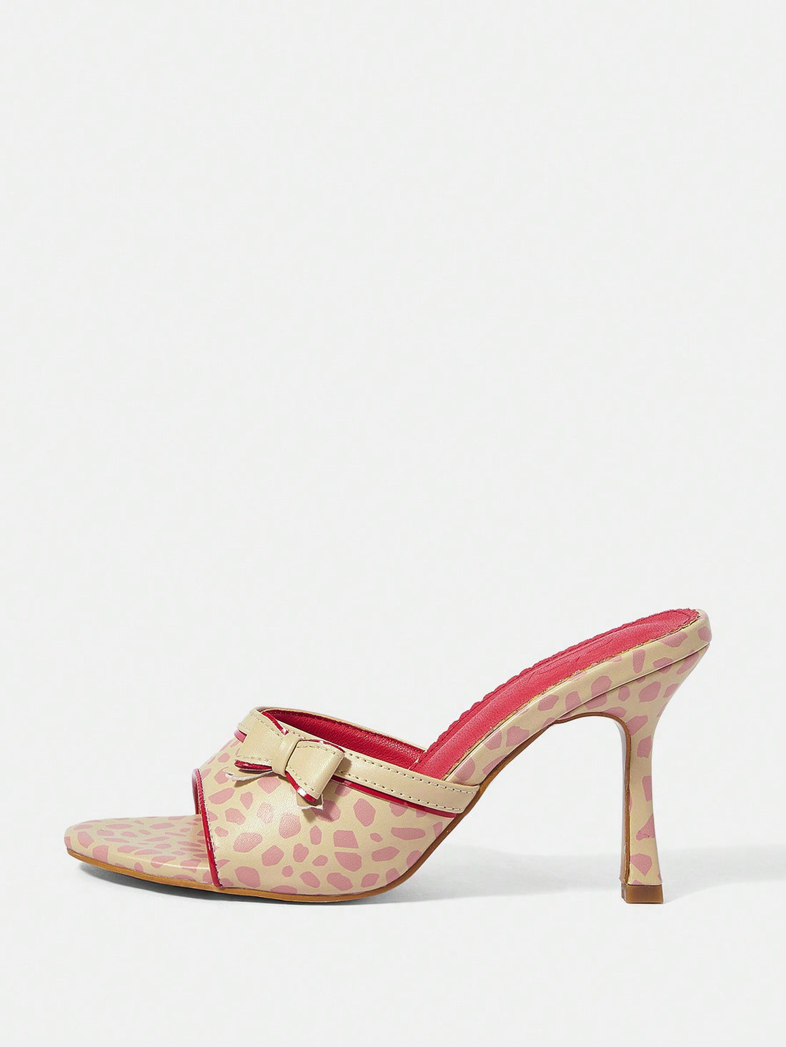 Enhance your fashion game with our Bowknot High Heeled Sandals. These stylish sandals feature a timeless bowknot design, adding a touch of elegance to any outfit. With a comfortable high heel, you can step up your style while still being able to walk with ease. Feel confident and chic in these sandals.