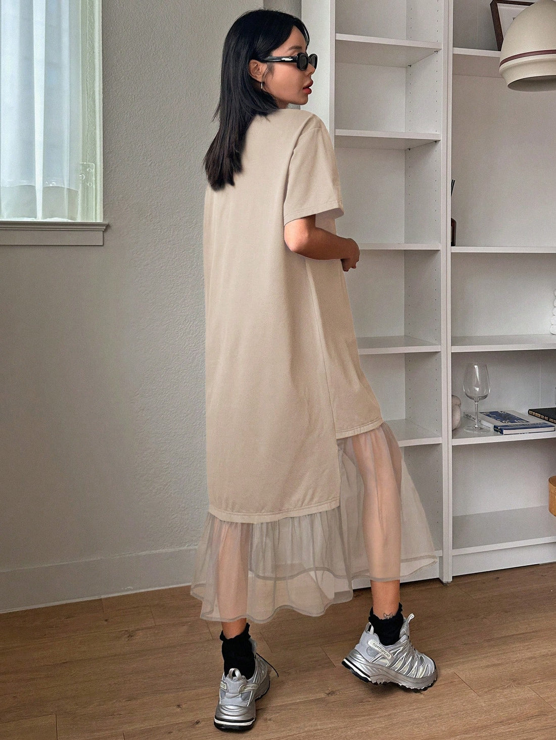 Effortlessly elevate your style with our Chic and Breezy Mesh Splice T-Shirt Dress. The round neck and mesh detailing adds a touch of chic to this breezy dress, perfect for any occasion. Complete the look with this effortless piece for a stylish and comfortable outfit.