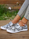 Step Out in Style: Women's Fashionable Lace-Up Sports Shoes