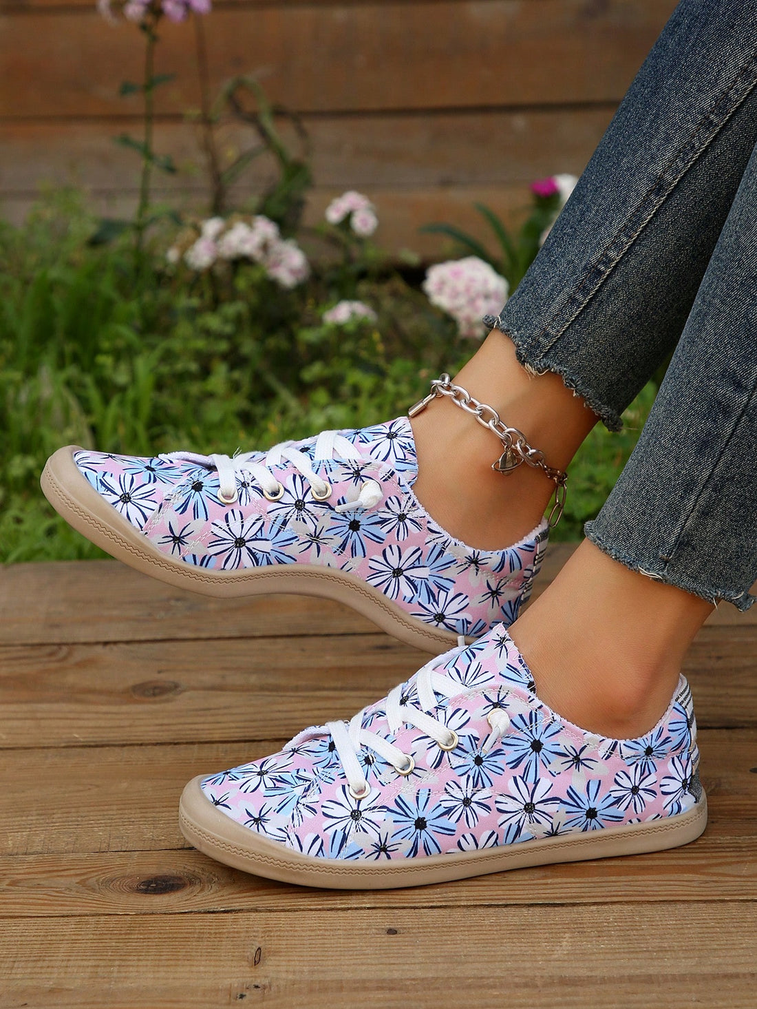 Introducing our Step Out in Style: Women's Fashionable Lace-Up Sports Shoes. Designed for both fashion and function, these sports shoes will take your outfit to the next level while providing comfort and support for your daily activities. With a lace-up design and a variety of colors to choose from, you'll step out in style with every wear.