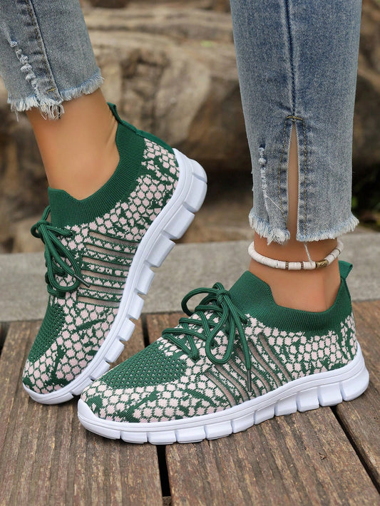 Women's Simple Style Plus Size Low-Heeled Tennis Shoes: Comfortable Spring and Autumn Casual Sports Shoes