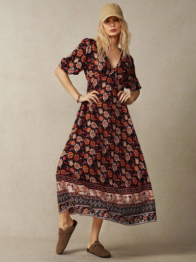 Sunset Serenade: BohoFeels Vacation V-Neck Dress