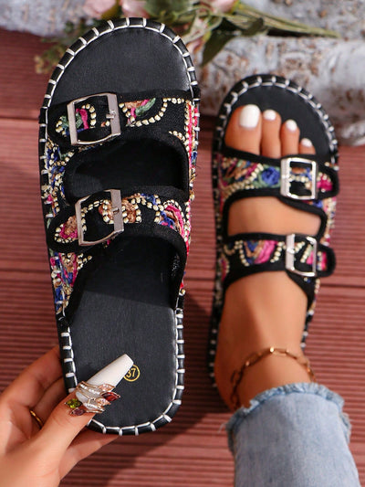 Spring Collection: Plus Size European and American Style Beach Sandals