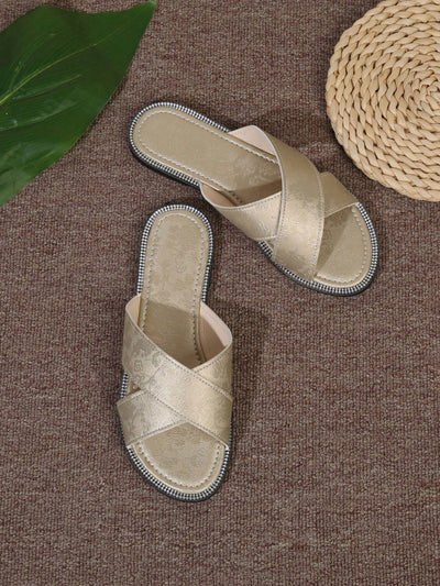 Elevate your summer style with our Korean Style Pleated Beach Sandals for Women. Designed to keep you chic and comfortable, these sandals feature a pleated design that adds a touch of elegance to your outfit. Perfect for a day at the beach or a casual outing, these sandals are a must-have for any fashion-forward woman.