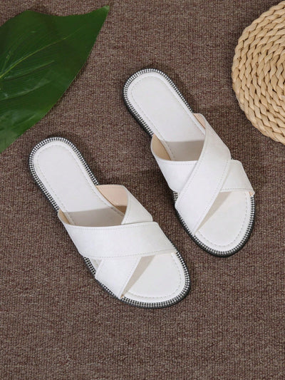 Summer Chic: Korean Style Pleated Beach Sandals for Women