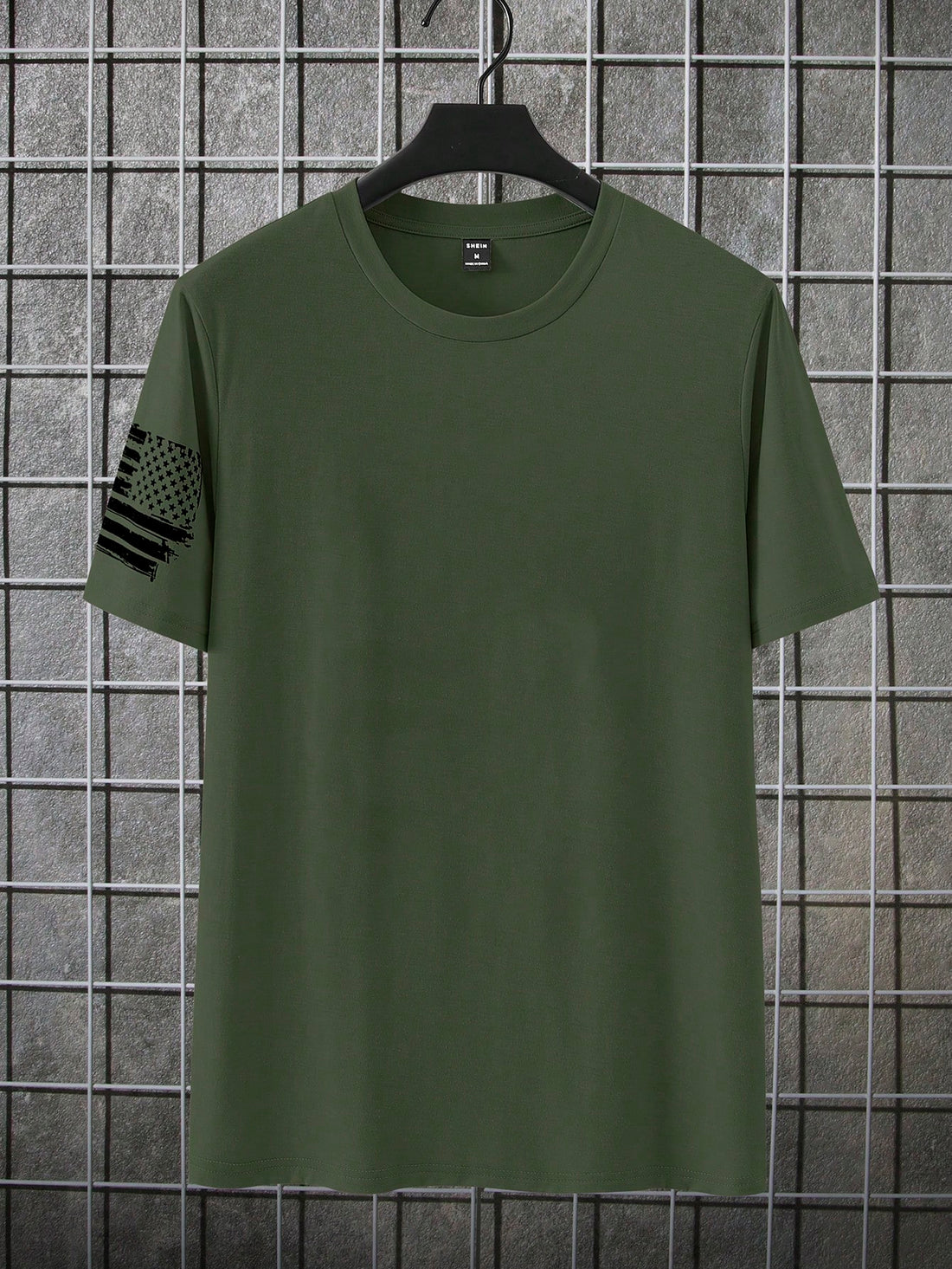 This Eagle Eye Catcher: Men's Summer American Eagle Printed Casual T-Shirt is the perfect addition to your summer wardrobe. Made with high-quality materials, this t-shirt boasts a stylish American Eagle print and a comfortable fit.