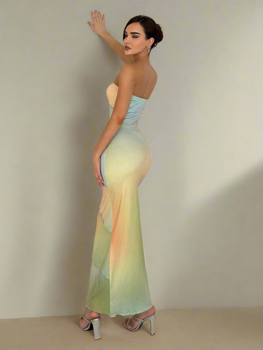 Experience elegance and sophistication with our Women's Chic Smudged Gradient Bodycon Dress. Made with high-quality materials, this dress features a unique smudged gradient design that is sure to turn heads. Perfect for any elegant occasion, add this dress to your wardrobe for a stylish and chic look.