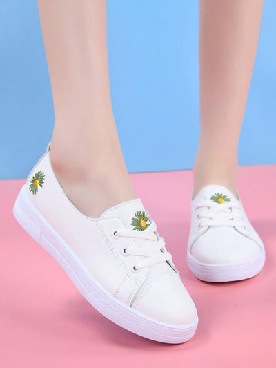 White Anti-Slip Flat Loafers: Durable and Versatile Women's Casual Shoes