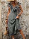 Chic Everyday V-Neck Striped Dress - Effortless Style for Any Occasion