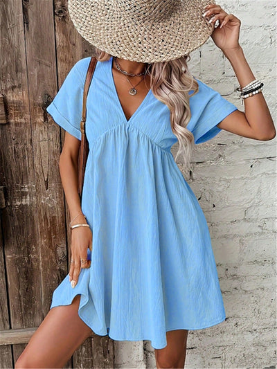 Chic and Stylish: Women's Batwing Sleeve V-Neck Dress in Solid Color