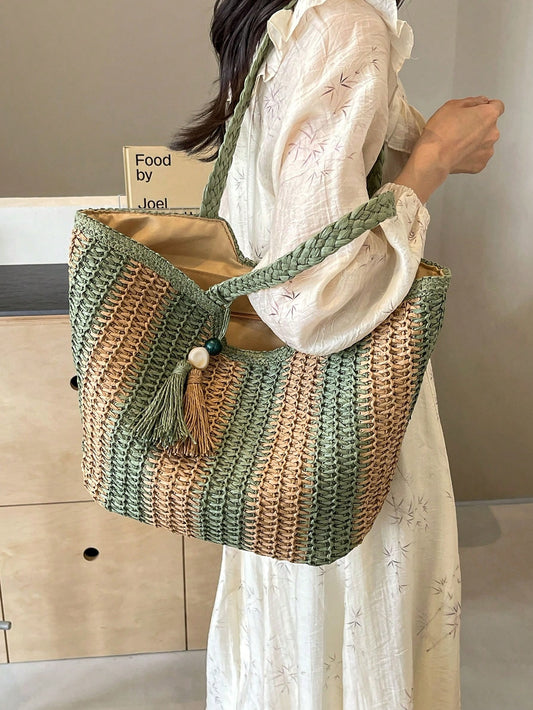 Chic and Roomy: Minimalist Woven Straw Tote Bag for Women