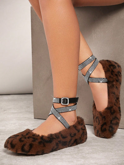 Fashion Forward: Leopard Print Furry Designed Flat Shoes for Stylish Women