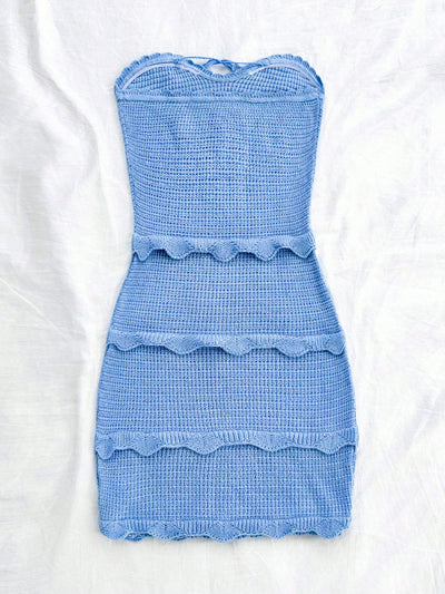 Charming Blue Strapless Dress with Wavy Hem & Bowknot: Perfect for Summer Occasions