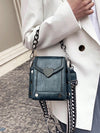 Chic Heart-Shaped Mini Square Bag with Thick Chain Strap – Perfect for Casual Outings and Stylish Events