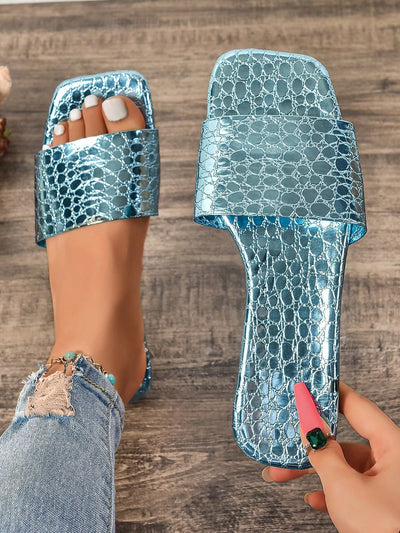 2024 Fashion Flat Sandals: Trendy Slipper for Women