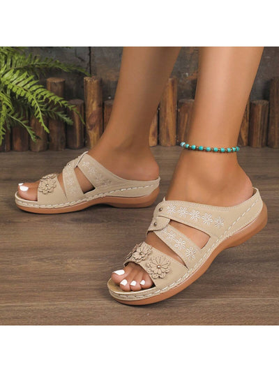 Chic and Comfortable: 2024 New Stylish Flower Wedge Heel Anti-Slip Women's Casual Slipper