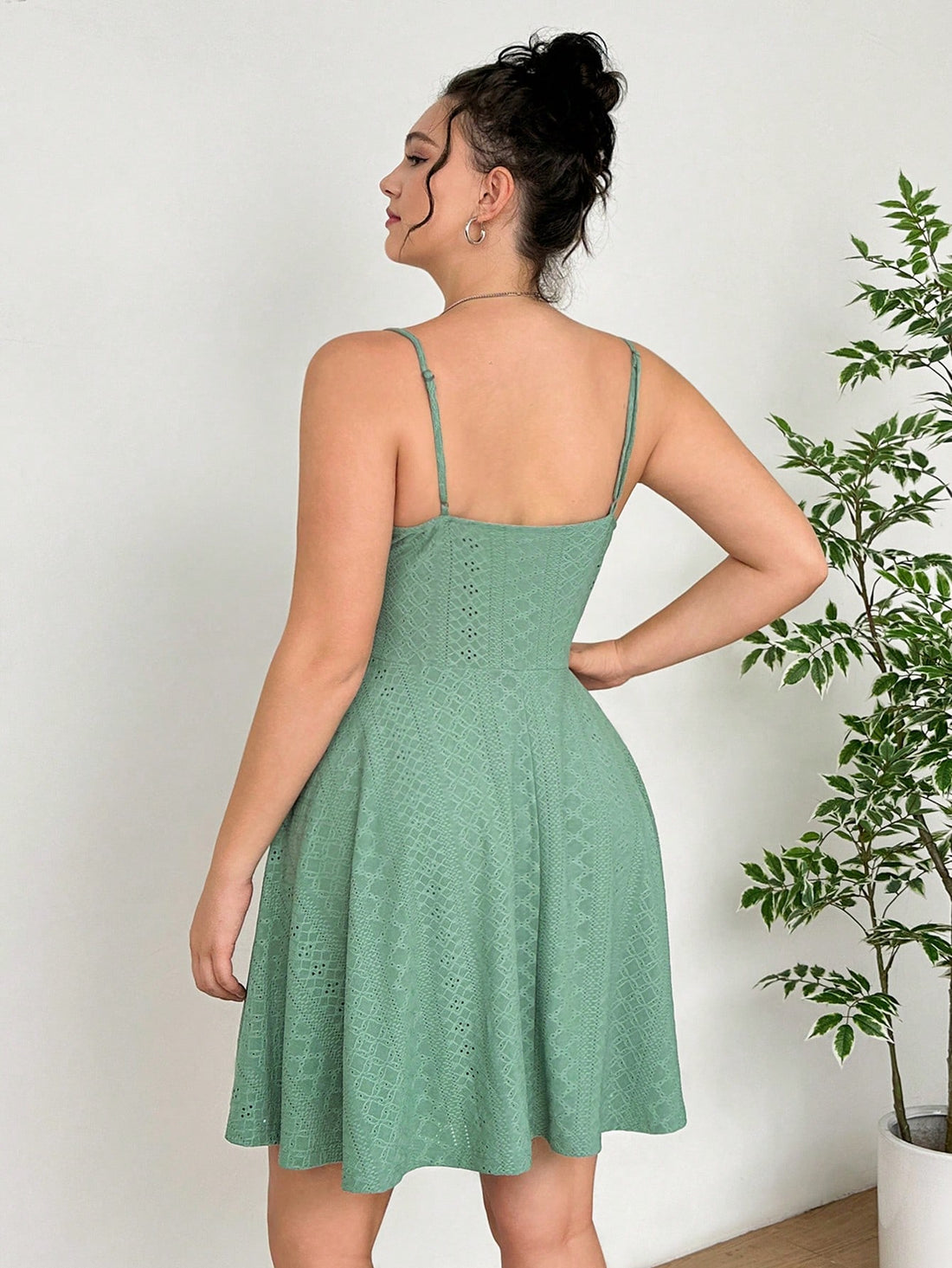 Expertly crafted for the warmer seasons, our Elegant White Knit Jacquard Dress is a must-have for any spring/summer wardrobe. Made with high-quality knit jacquard fabric, this dress features a tiered hem and delicate gauze straps for added texture and style. Perfect for any occasion, this dress will keep you comfortable and chic all season long.