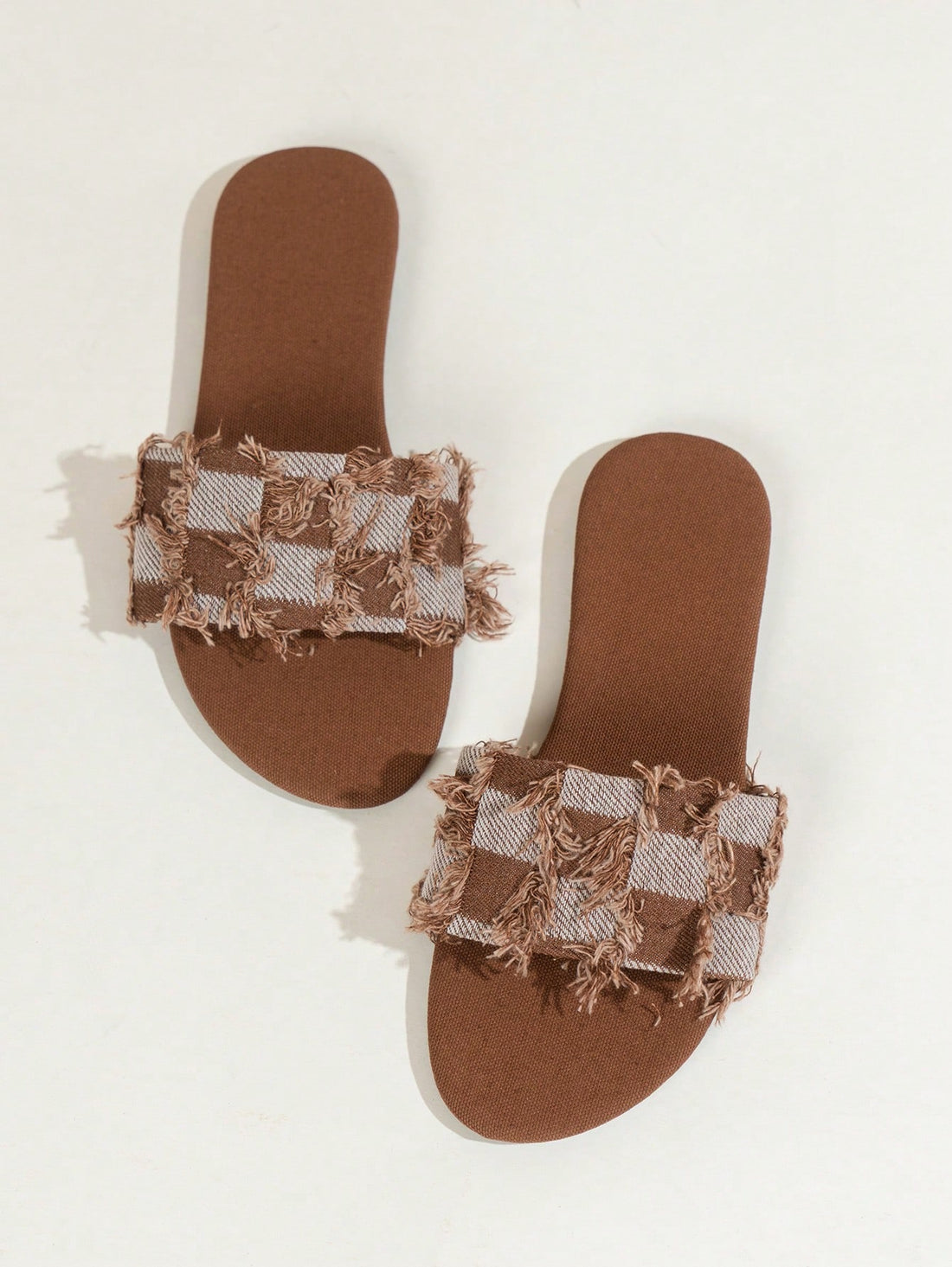 Introducing our 2024 Summer Chic Open Toe Slippers! These stylish sandals are designed with a large size round toe, perfect for outdoor wear. Made with high-quality materials, these slippers offer comfort and style for any summer occasion. Upgrade your footwear and step into summer with these chic sandals.