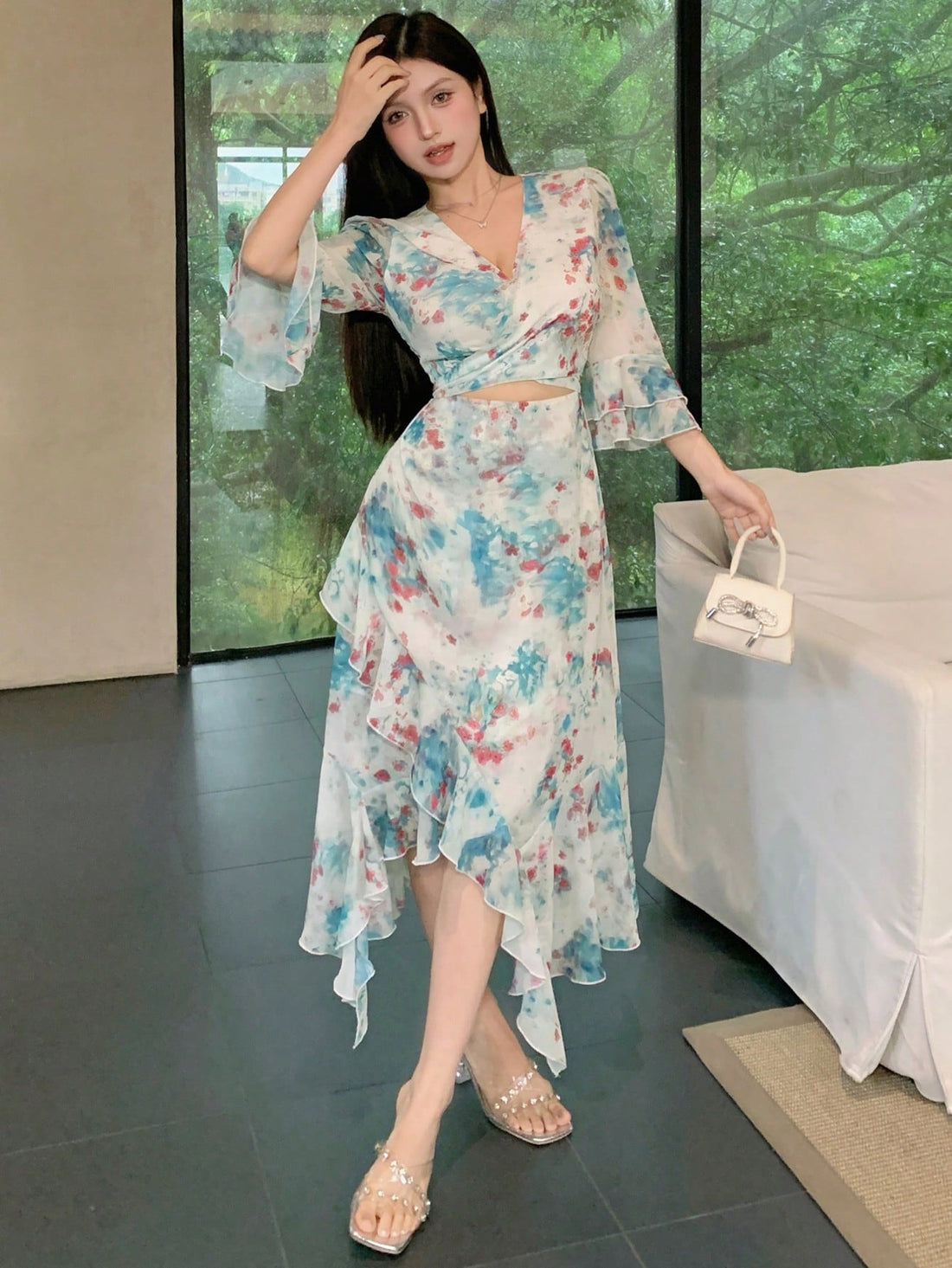 This playful floral dress features short sleeves and a charming ruffle hem that adds a flirty touch to your look. The allover stylish print brings a burst of color and fun, perfect for sunny days or casual outings. Lightweight and breezy, it’s designed to keep you comfortable while turning heads wherever you go.