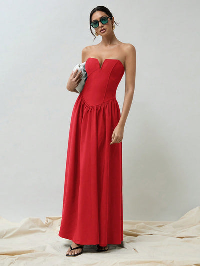 Elegant Bustier Corset Maxi Dress: The Perfect Formal Occasion Ensemble for Spring and Summer