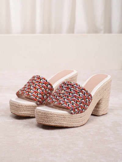 Summer Chic: 3D Flower Rope Wedge Sandals for Vacation and Casual Outfits