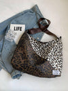 Chic Leopard Print Shoulder Bag: The Ultimate Fashion Statement