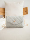 Chic Denim Flap Crossbody Bag: The Perfect Accessory for Stylish Women