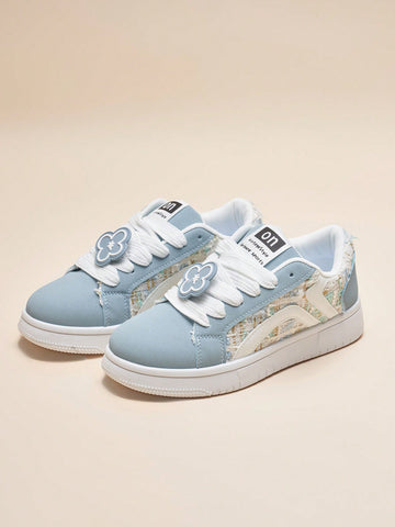 Elevate your street style with our Blue Breathable Thick-Soled Outdoor Sneakers. With a trendy design and durable construction, these sneakers offer superior breathability and a comfortable thick sole. Perfect for any outdoor activity, step up your fashion game while staying comfortable all day long.