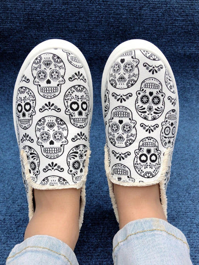 Halloween Printed Slip-On Flat Sneakers: Comfortable and Anti-Slip for Casual Sports