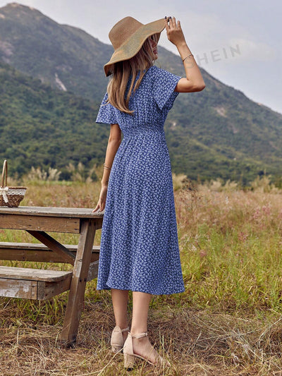 Ditsy Floral Pleated Waist Dress: The Ultimate Vacation Leisure Wear