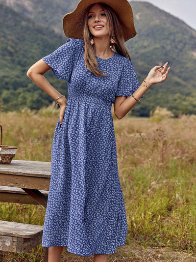 Ditsy Floral Pleated Waist Dress: The Ultimate Vacation Leisure Wear