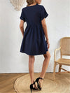 Chic and Stylish: Women's Batwing Sleeve V-Neck Dress in Solid Color