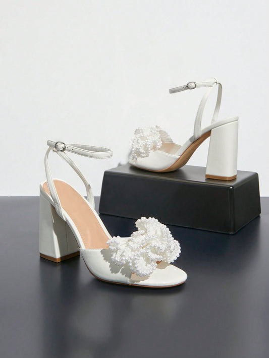 Stylish High Heeled Sandals: Elevate Your Look with 3D Flower Detail