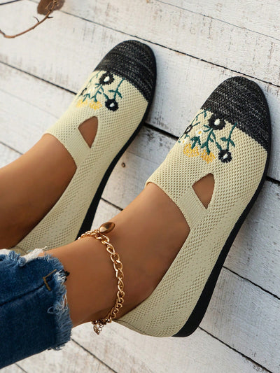 Breathable Knitted Slip-On Flats: Perfect for All-Day Comfort Indoors and Outdoors