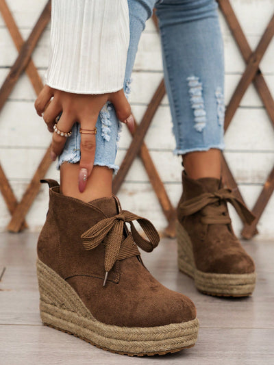 Step Up Your Style: Women's Fashion Platform Lace-Up Boots with Height Increase