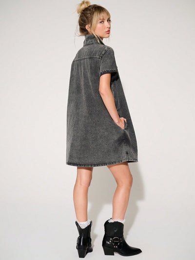 Summer Denim Mini Shirt Dress: A Seasonal Must-Have