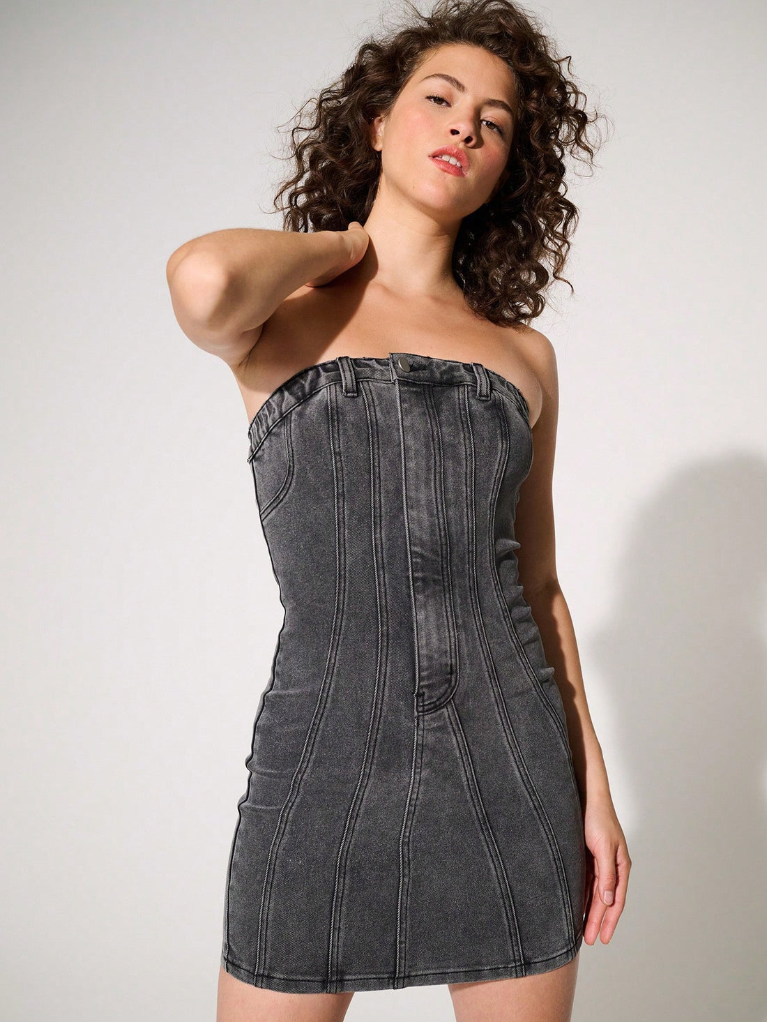 Stay stylish and comfortable on sunny days with our Chic and Comfortable Sunny Days Denim Dream Mini Dress. Made from quality denim, this dress will keep you cool and fashionable all day long. With its chic design, it's the perfect choice for any summer outing.
