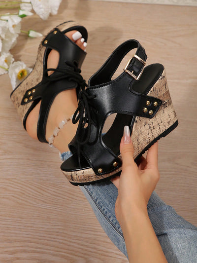 Stylish Plus Size Summer Wedge Sandals with Rivet Detail