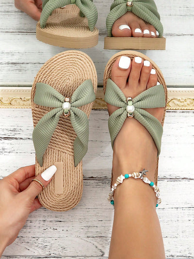 Chic Coastal Vibes: Stylish Flat Sandals with Thick Bottom and Linen Texture