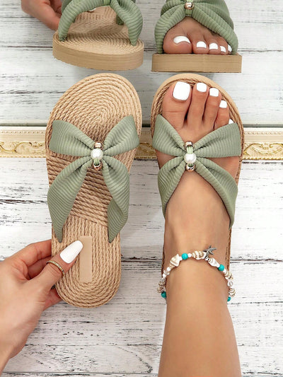 Chic Coastal Vibes: Stylish Flat Sandals with Thick Bottom and Linen Texture