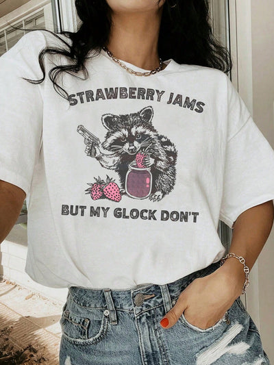 Retro Strawberry & Raccoon Graphic Tee - Vintage 90s Style Casual T-Shirt